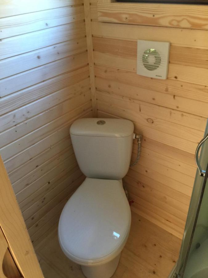 Roulottes Du Chalet Des Pins Rougeou Eksteriør billede