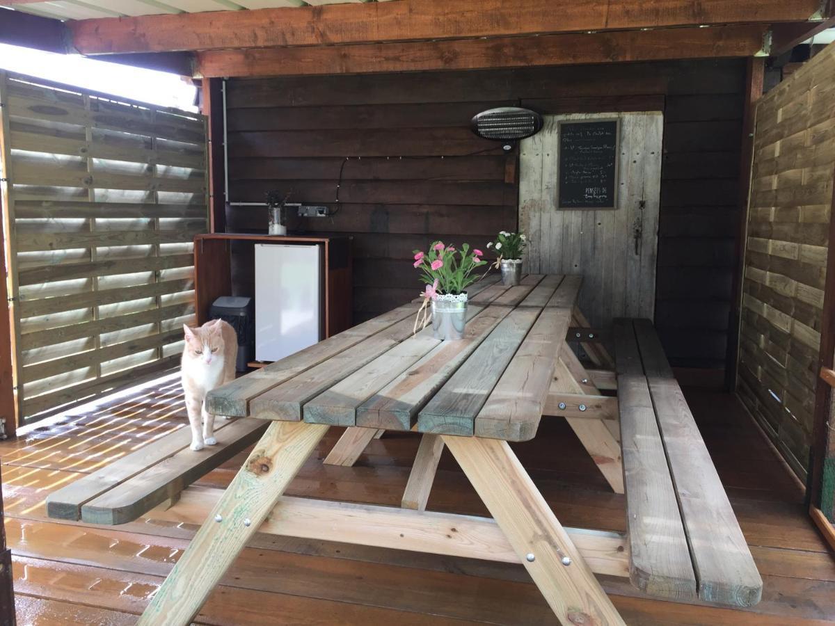 Roulottes Du Chalet Des Pins Rougeou Eksteriør billede