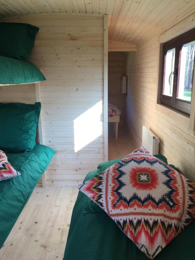 Roulottes Du Chalet Des Pins Rougeou Eksteriør billede
