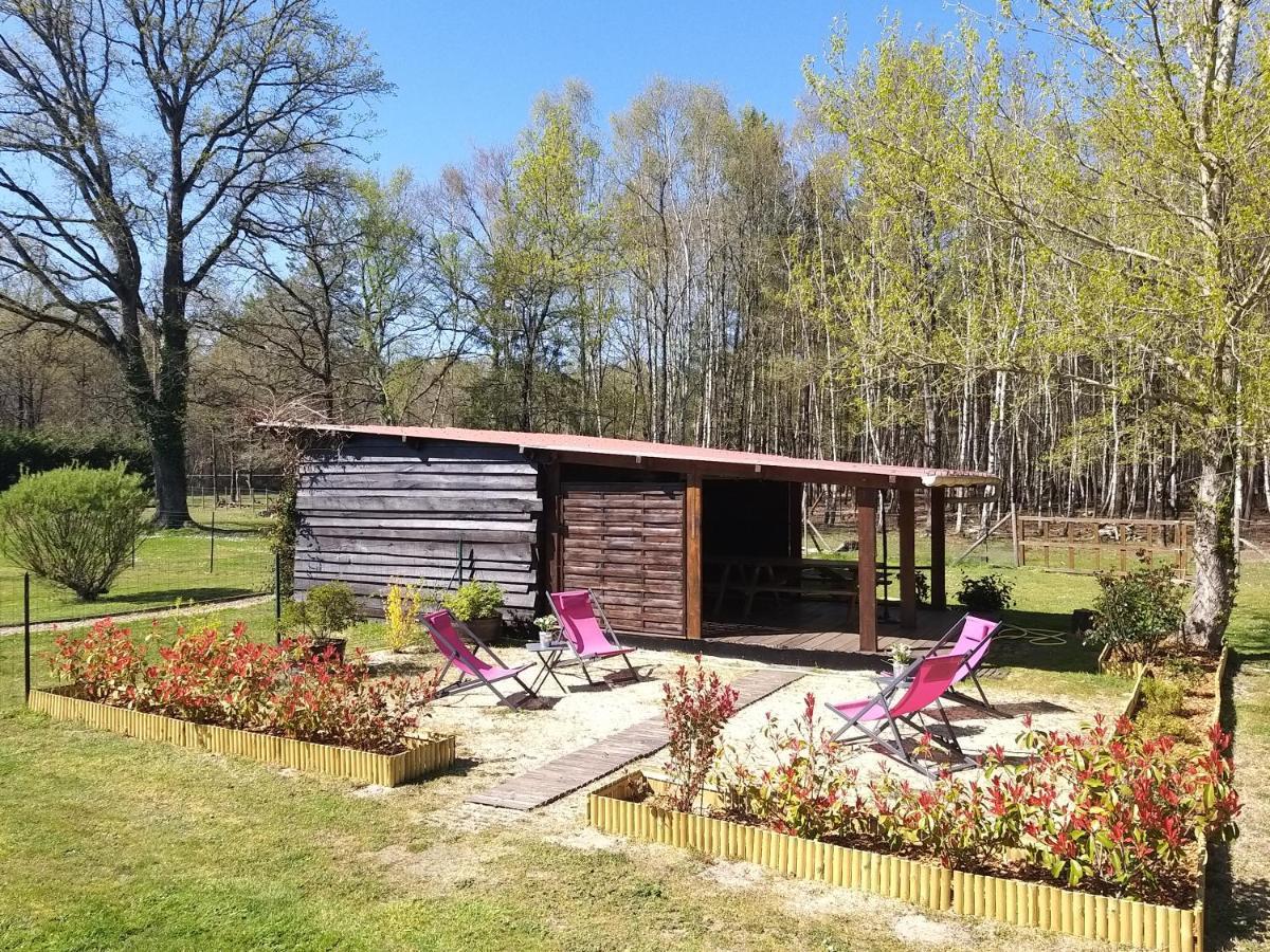 Roulottes Du Chalet Des Pins Rougeou Eksteriør billede